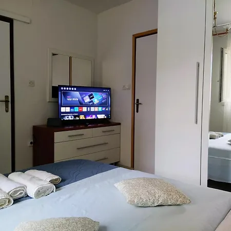 & Old Town Pag Pensionat 3*