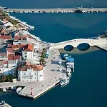 招待所 & Old Town Pag