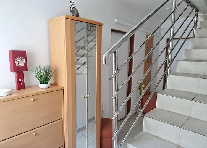 Gasthof & Old Town Pag Pag Town